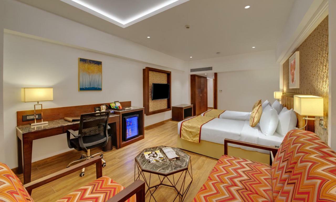 The Fern Residency, Satara Maharashtra Hotel Bagian luar foto
