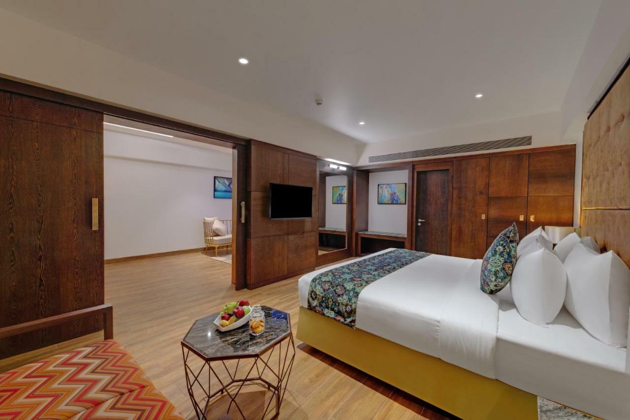 The Fern Residency, Satara Maharashtra Hotel Bagian luar foto