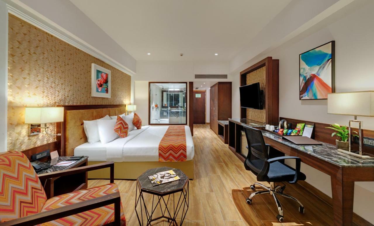 The Fern Residency, Satara Maharashtra Hotel Bagian luar foto